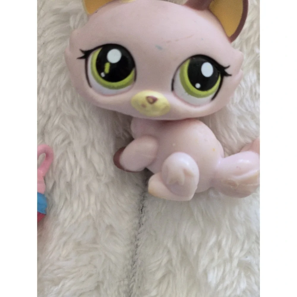 10 Pcs Littlest Pet Shop #1489 Pink Crouching Cat LPS Mouse Cupcake Chest Fish